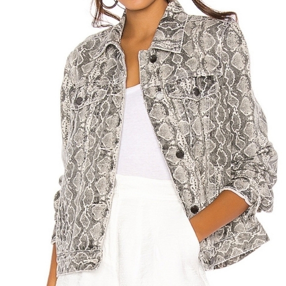 NEW BLANKNYC DENIM TRUCKER JACKET SNAKE PRINT - Picture 2 of 10